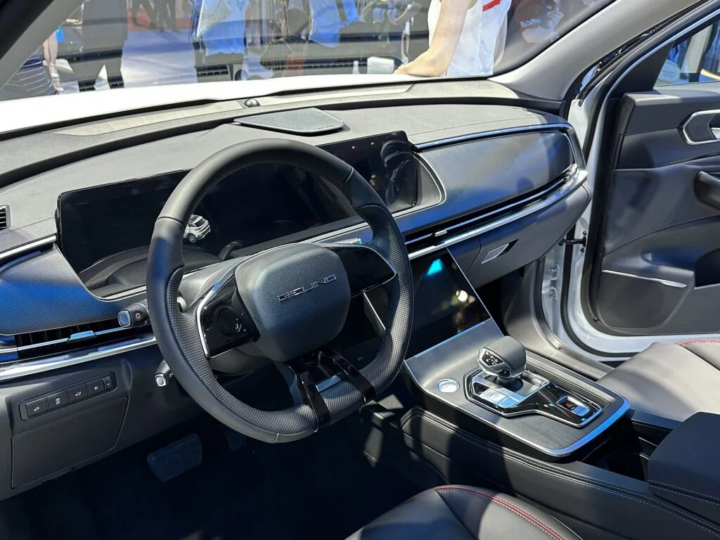 BAIC 7 – wnętrze