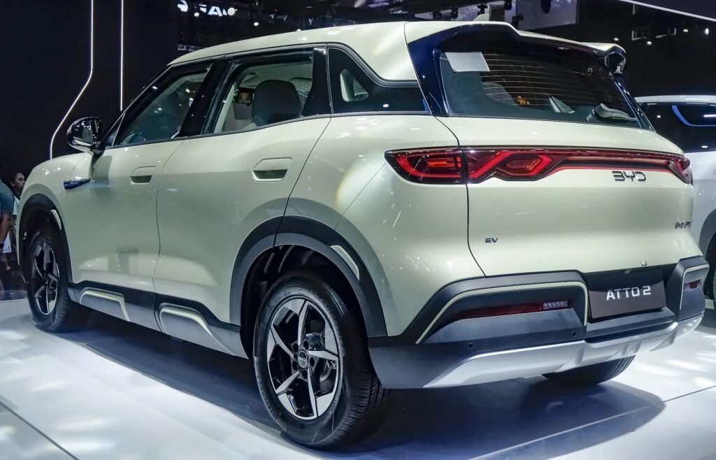 BYD Atto 2 – widok z tyłu