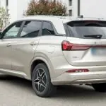 DFSK E5 – widok z tyłu