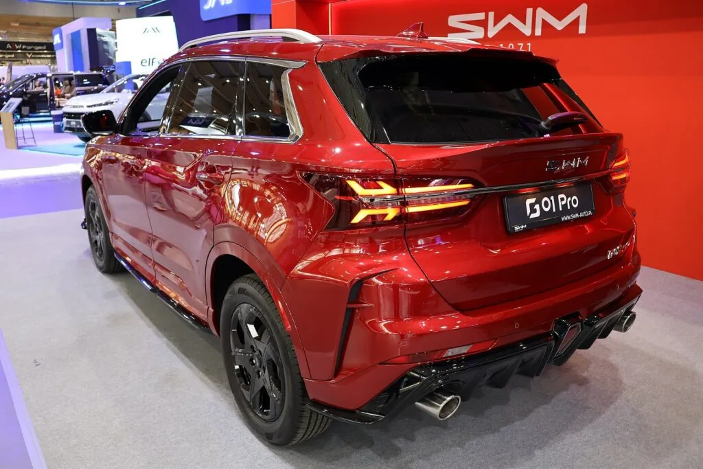 SWM G01 Pro – widok z tyłu